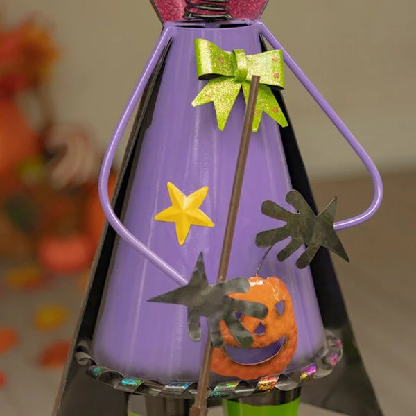 Agnes Iron Halloween Witch Garden Statue - Image 6