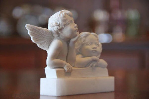 Raphael's Angels Marble Sculpture Italian Made - Image 5