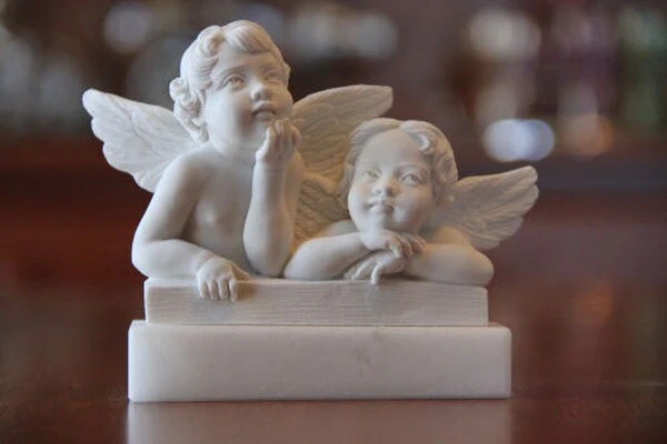 Raphael's Angels Marble Sculpture Italian Made - Image 6