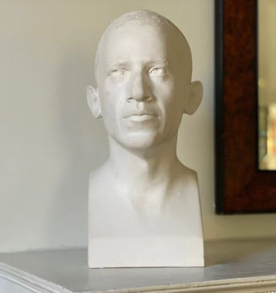 Barack H. Obama Presidential Bust Sculpture - Image 4