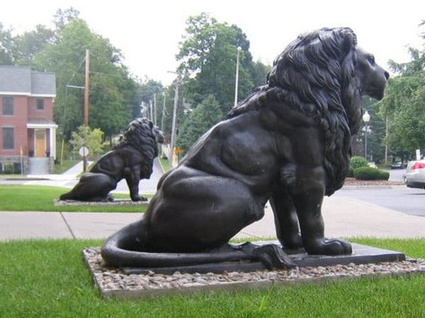 Bronze Lions Pair Sitting Monumental Statues - Image 11
