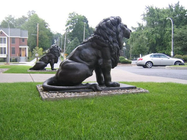 Bronze Lions Pair Sitting Monumental Statues - Image 5