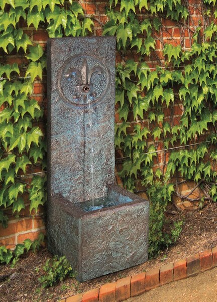 Fleur De Lys Single Spout Fountain Lighted