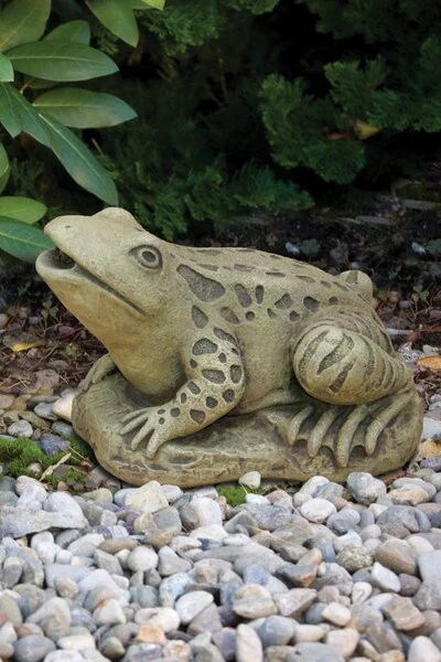 Frog Piped Large Water Feature Statue
