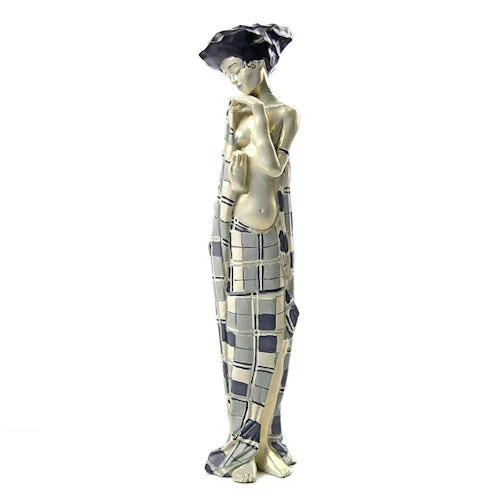 Gertie Schiele In Checkered Cloth Statue