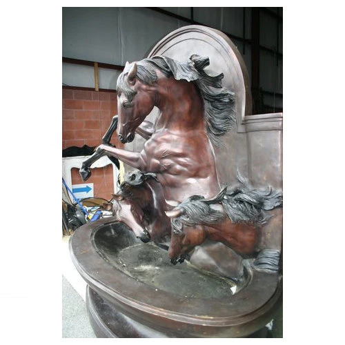 Three Horse Wall Fountain Medium Garden Sculpture - Image 9