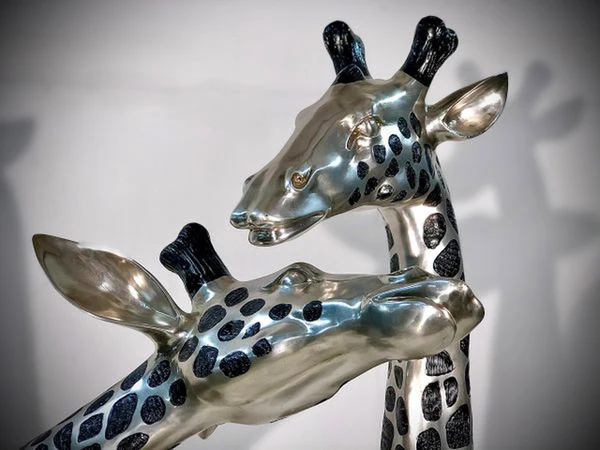 Giraffe Bronze Statue Pair - Image 2