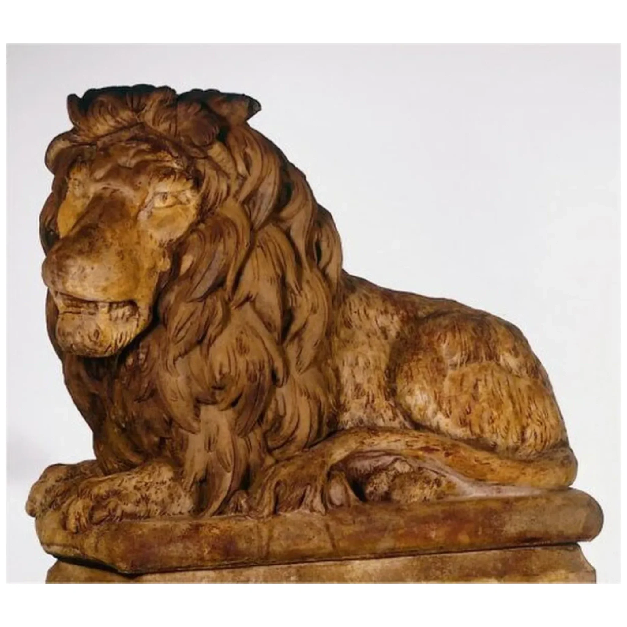 Grand Lion (Facing Lion's Left) - Image 2