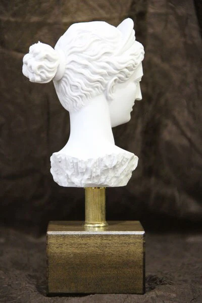 Head of Diana Bust on Base Statue 10" H - Image 3