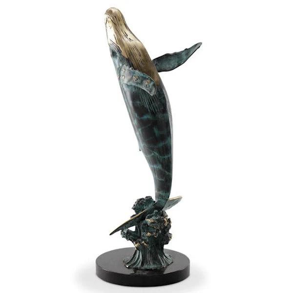 Humpback Whale Sculpture - Image 4