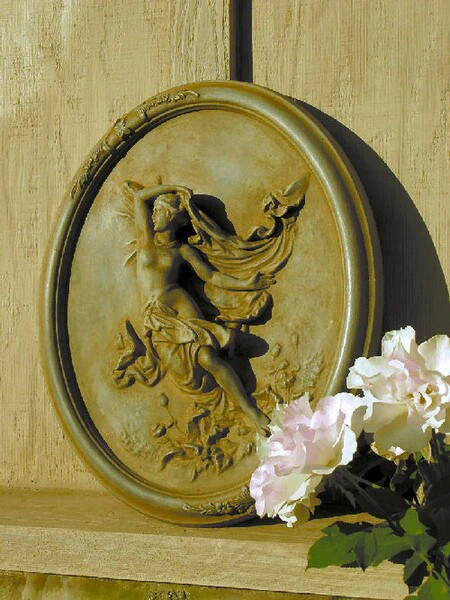 Isabella Plaque