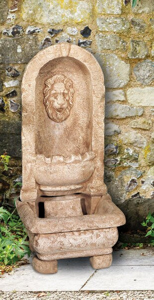 Lion Alcove Fountain