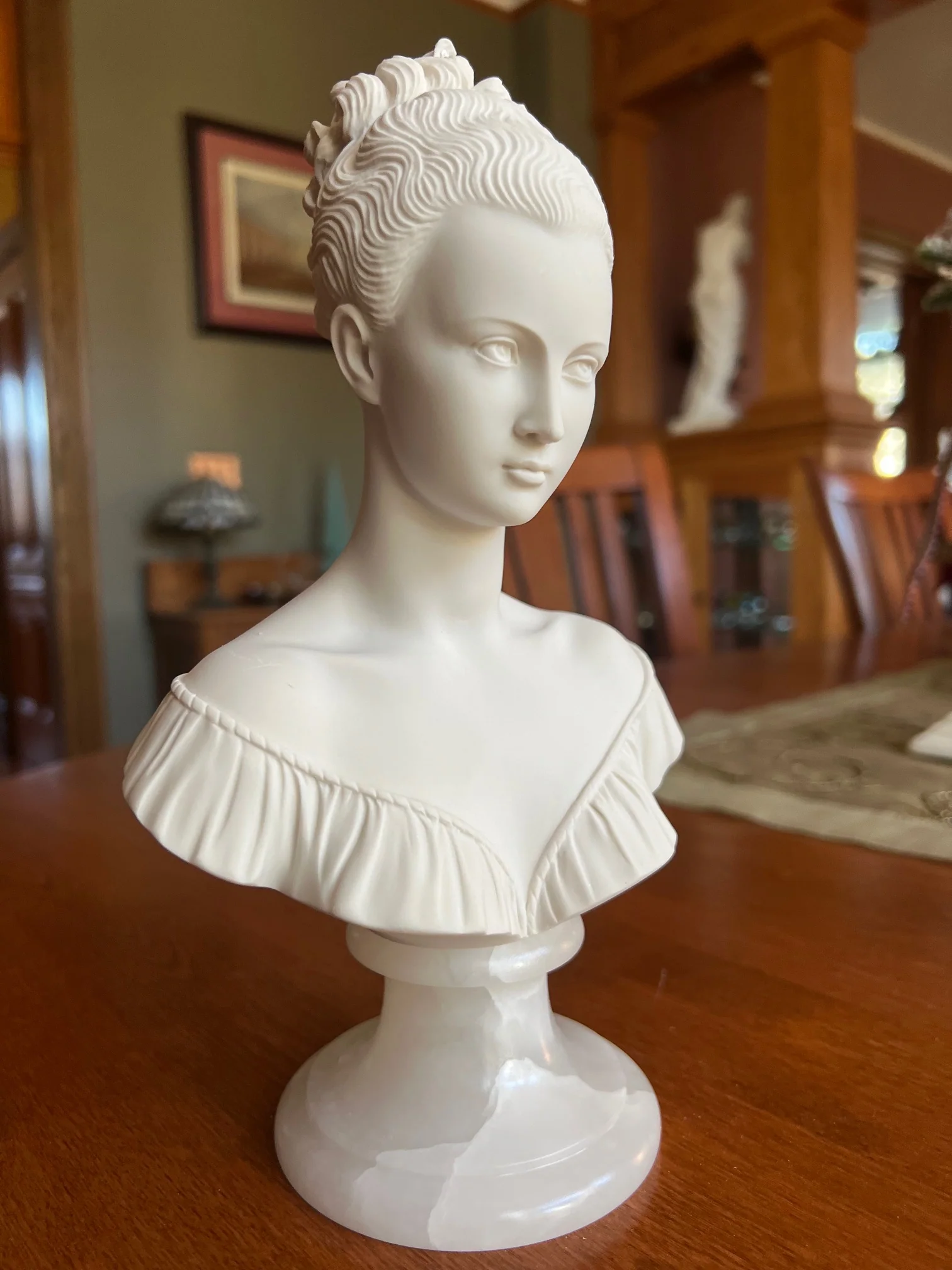 Manon Lescaut Literary Muse Bust 9" High Sculpture - Image 12