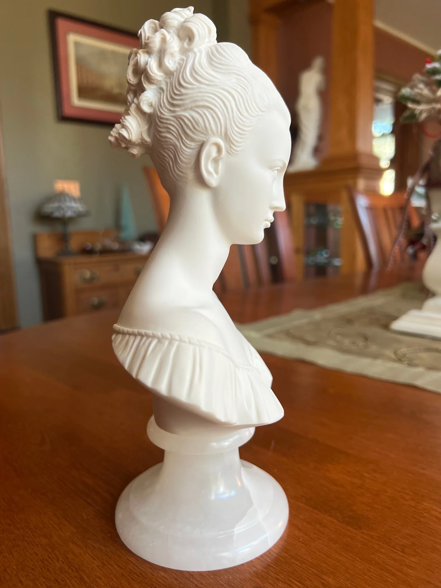 Manon Lescaut Literary Muse Bust 9" High Sculpture - Image 8