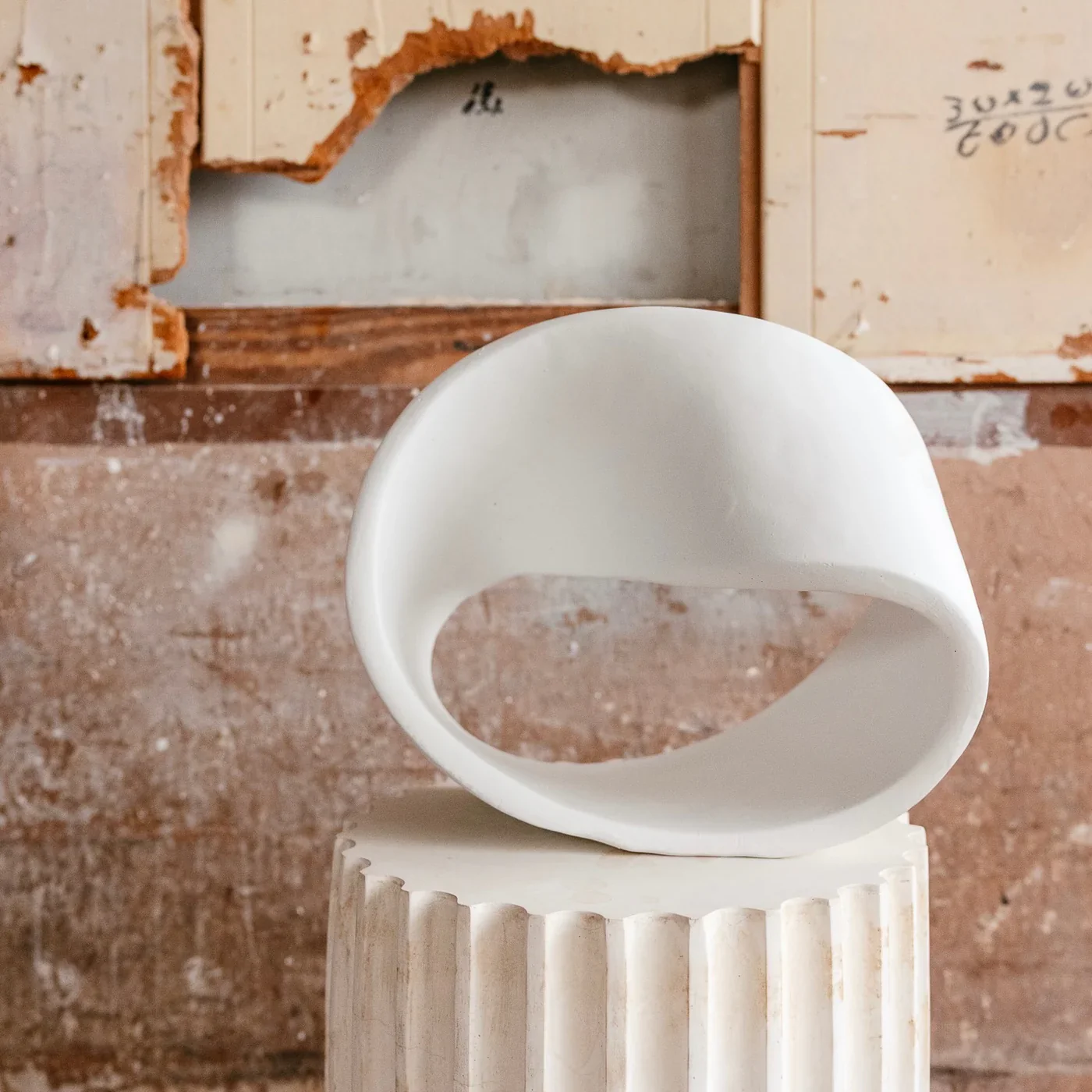 Möbius Strip Drawing Study Sculpture - Image 4