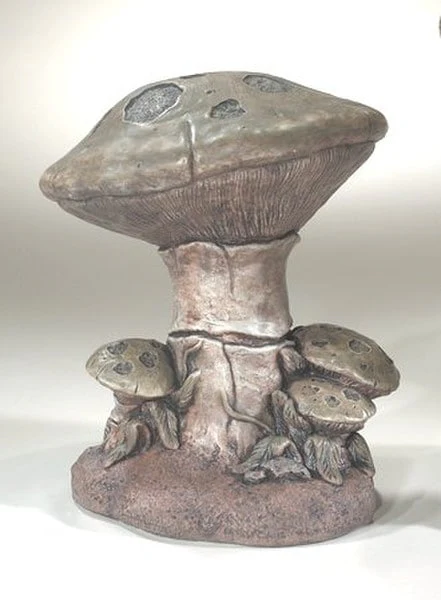 Mushroom Cluster 15.25" High