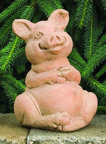 Peaches - Pig Statue