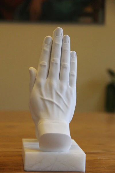 Praying Hands Marble Sculpture Large - Image 3