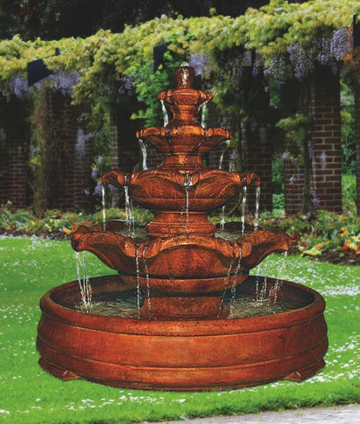 Quattro Classic Tier Fountain in Grando Pool