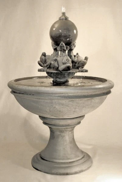 Russell Fountain With Rats