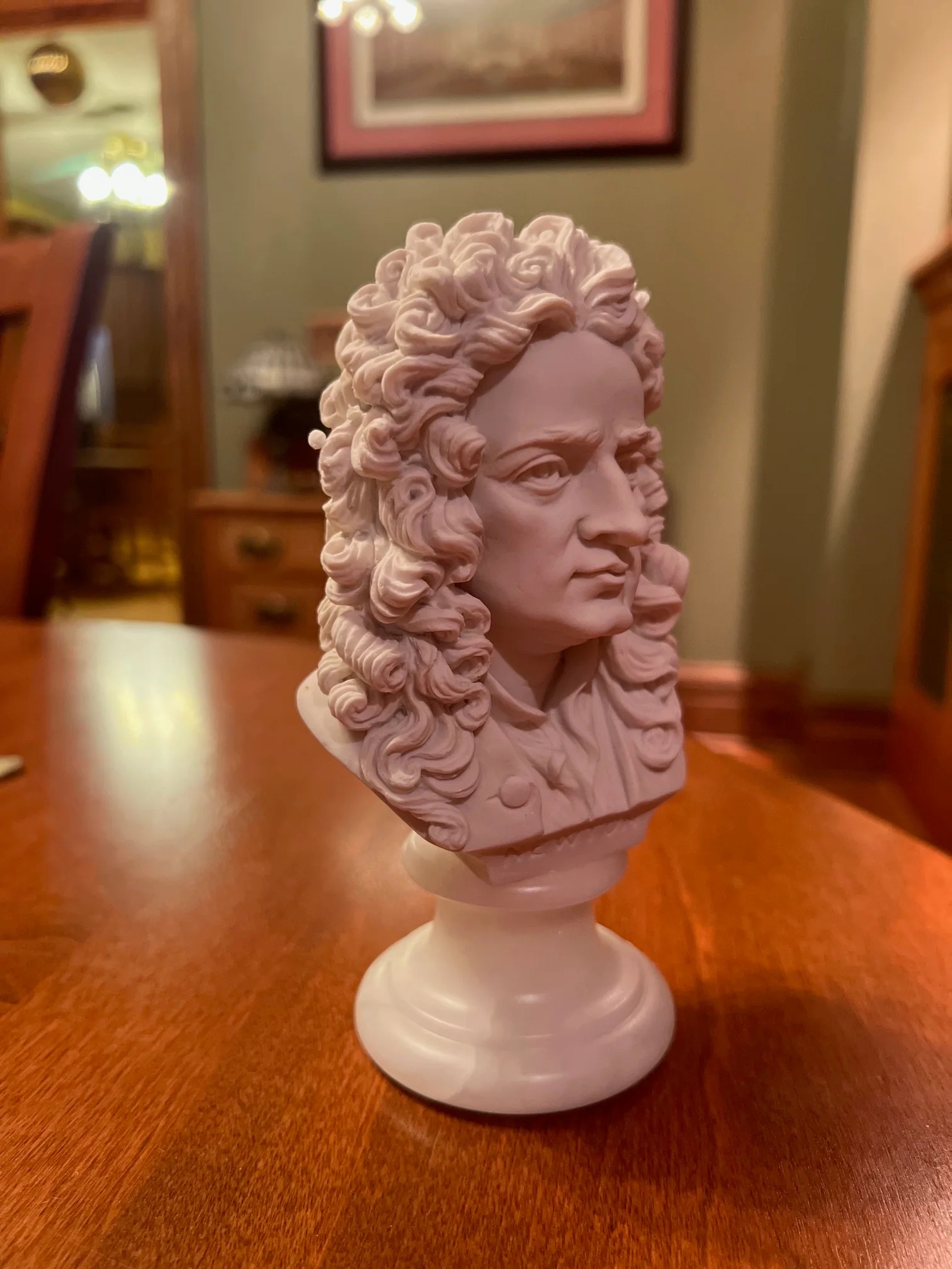 Sir Isaac Newton Bust Sculpture - Image 3