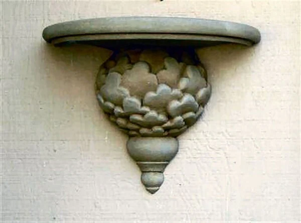 Small Cloud Bracket 6.25" High