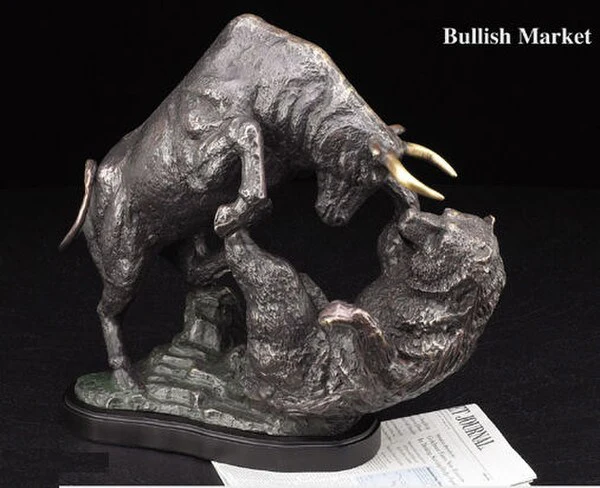 The Big Fight Bear & Bull Sculpture Bronze - Image 3