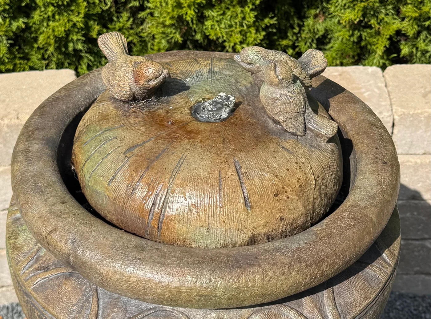 Three Birds Bubbler Garden Fountain with Light - Image 2