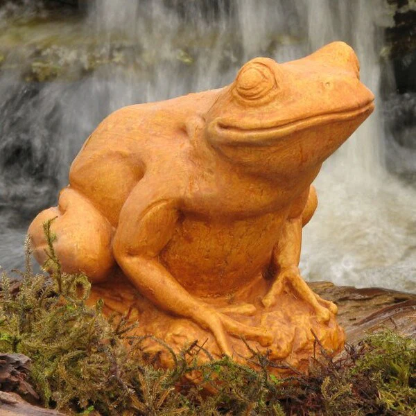Tree Frog Statue - Image 2