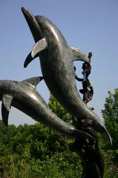 Two Dolphins With Coral Water Feature Sculpture - Image 6