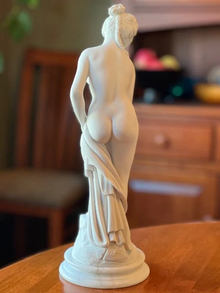 Venus Of The Bath By Canova 15" High - Image 4