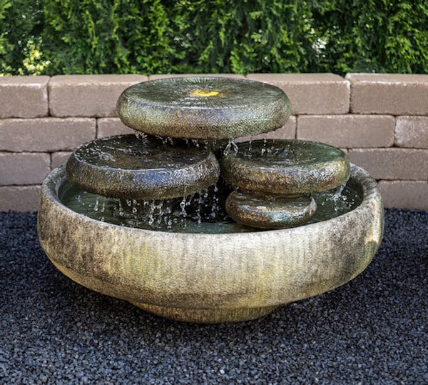Water Lilies Garden Fountain Lighted - Image 3
